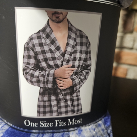 Hotel Spa Collection Mens Robe - Picture 7 of 8